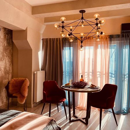 Studio Lux Loft On Victory Street In The City Center Vinnytsia Ngoại thất bức ảnh