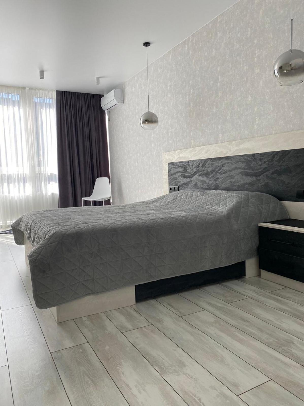 Studio Lux Loft On Victory Street In The City Center Vinnytsia Ngoại thất bức ảnh