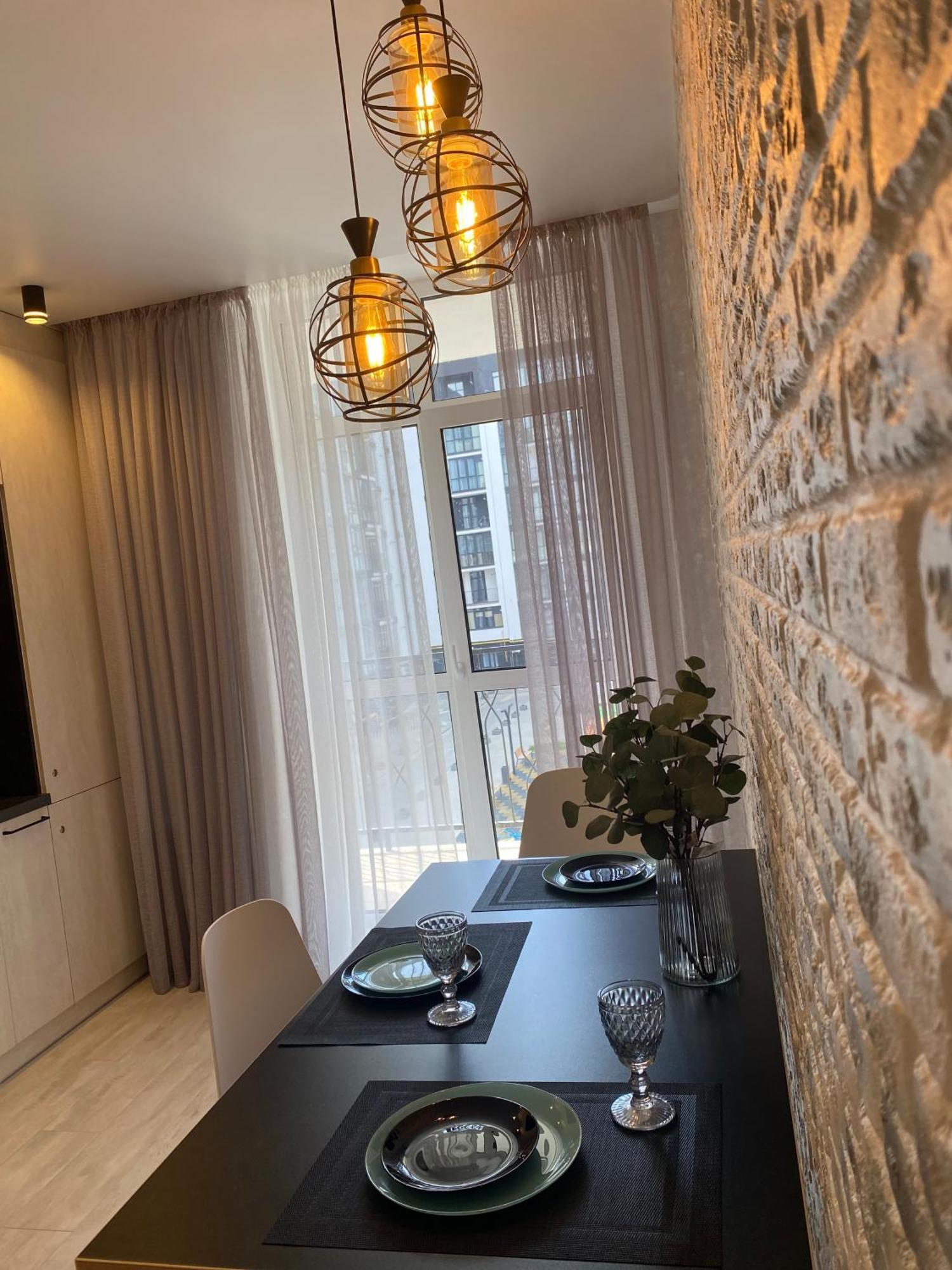 Studio Lux Loft On Victory Street In The City Center Vinnytsia Ngoại thất bức ảnh
