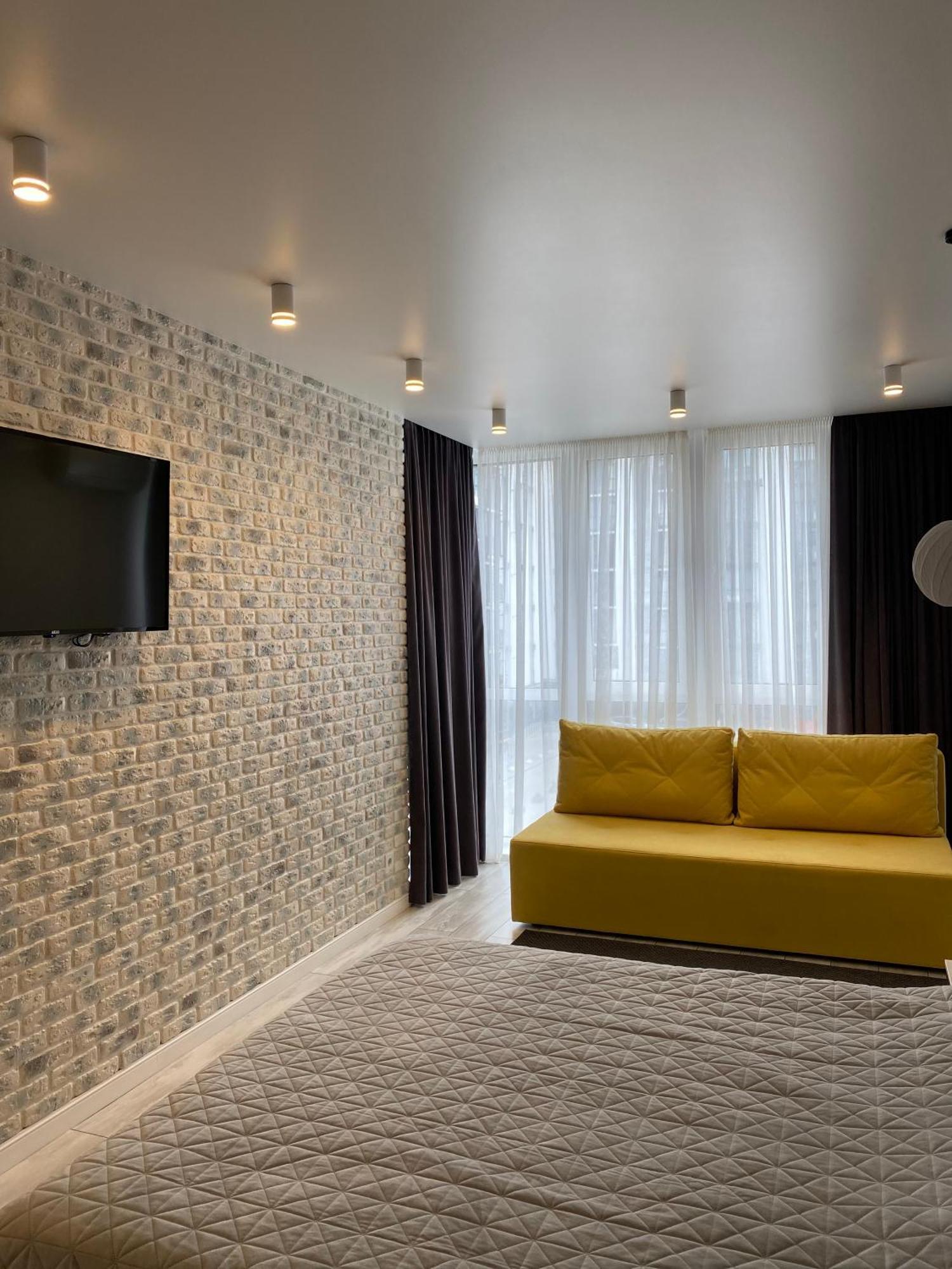 Studio Lux Loft On Victory Street In The City Center Vinnytsia Ngoại thất bức ảnh
